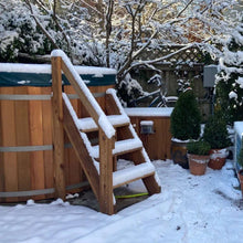 Cargar imagen en el visor de la galería, Fluid Float Classic Cedar Hot Tub - Fluid Float & Sauna