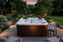 Cargar imagen en el visor de la galería, Fluid Moderno Acrylic Spa - Fluid Float & Sauna