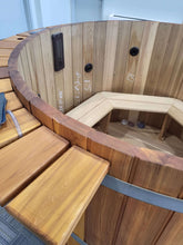 Cargar imagen en el visor de la galería, Fluid Float Classic Cedar Hot Tub - Fluid Float &amp; Sauna 
